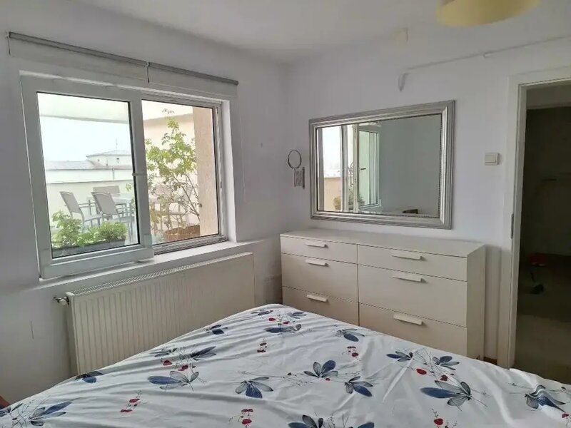 1 Mai Apartament de inchiriat - 5 camere, spatios si luminos - Zona 1 Mai